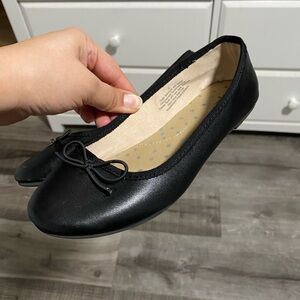 Cat and Jack Black Ballet Flats size 2